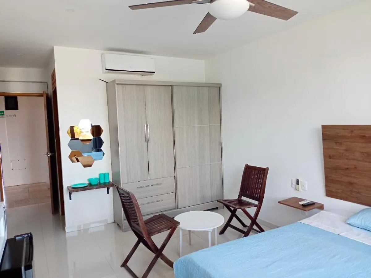 פלאייה דל כרמן Aqua Vista By La Cultura Suites מלון דירות פלאייה דל כרמן